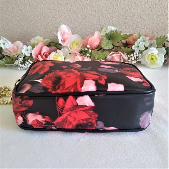 Victoria's Secret Floral Crossbody Bag - NWT - Picture 4 of 12